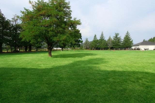 2868 Woodland Park Road, Grants Pass, OR 97527