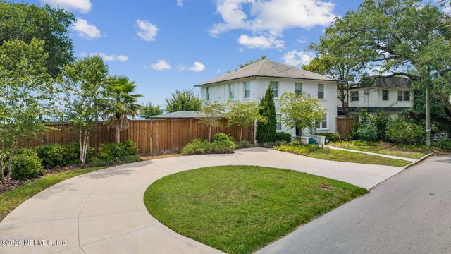 1676 RIVER Road, Jacksonville, FL 32207