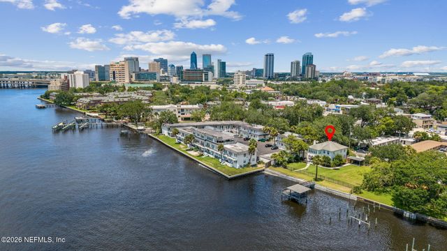 1676 RIVER Road, Jacksonville, FL 32207