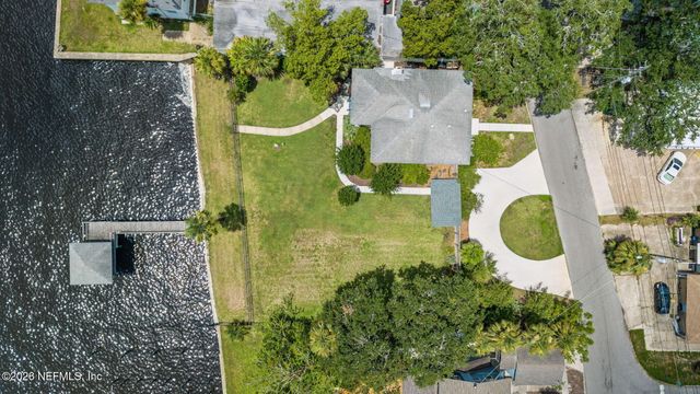 1676 RIVER Road, Jacksonville, FL 32207