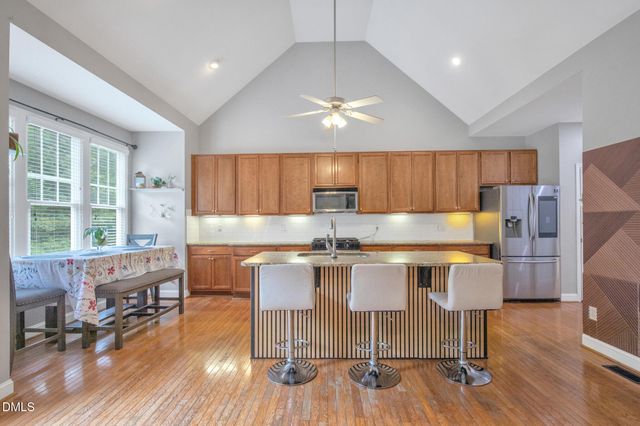 148 Lamplighter Way, Spring Lake, NC 28390