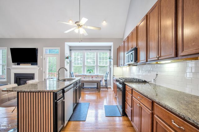 148 Lamplighter Way, Spring Lake, NC 28390