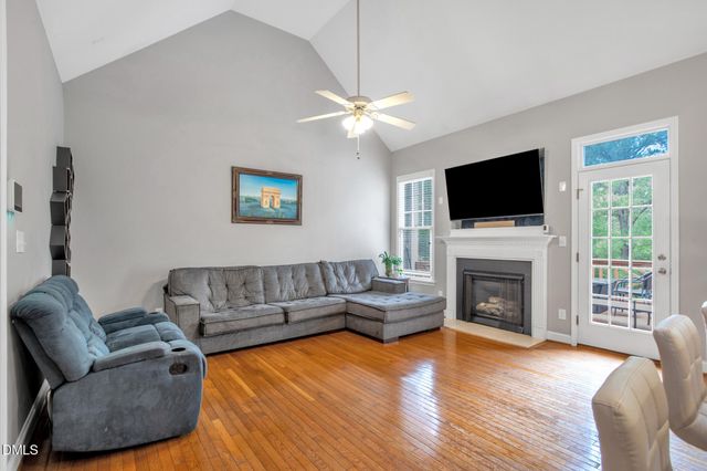 148 Lamplighter Way, Spring Lake, NC 28390