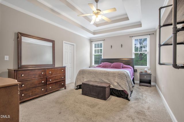 148 Lamplighter Way, Spring Lake, NC 28390