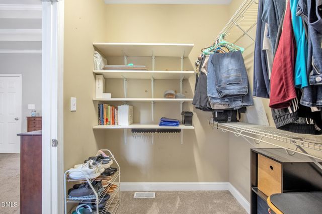 148 Lamplighter Way, Spring Lake, NC 28390