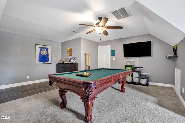 148 Lamplighter Way, Spring Lake, NC 28390