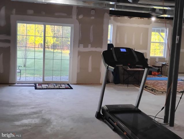 214 MARVIN LN, Mullica Hill, NJ 08062