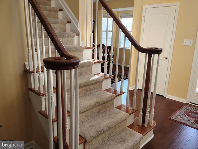 214 MARVIN LN, Mullica Hill, NJ 08062