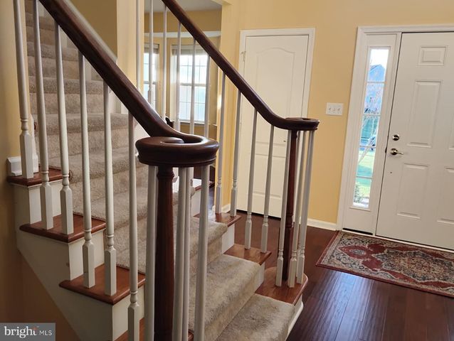 214 MARVIN LN, Mullica Hill, NJ 08062