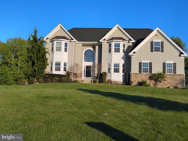 214 MARVIN LN, Mullica Hill, NJ 08062