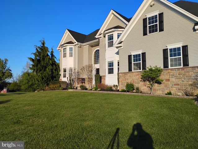 214 MARVIN LN, Mullica Hill, NJ 08062