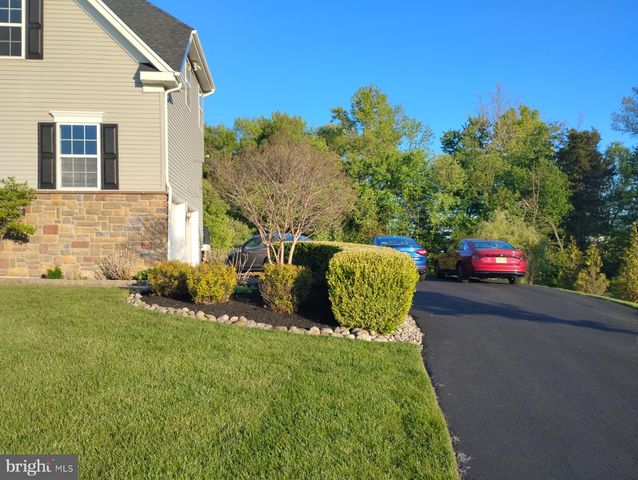214 MARVIN LN, Mullica Hill, NJ 08062