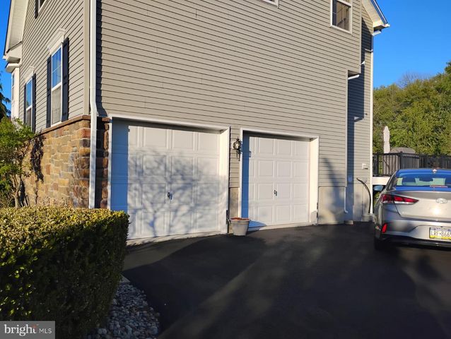 214 MARVIN LN, Mullica Hill, NJ 08062