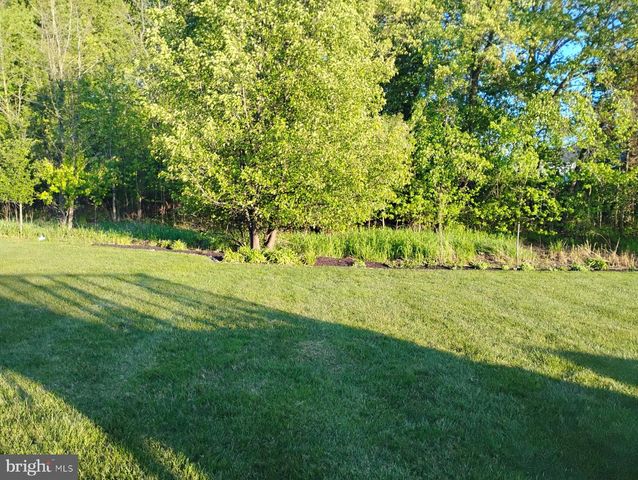214 MARVIN LN, Mullica Hill, NJ 08062