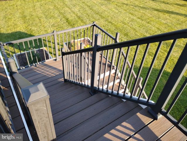 214 MARVIN LN, Mullica Hill, NJ 08062