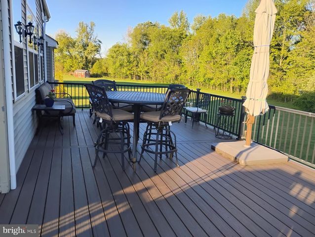 214 MARVIN LN, Mullica Hill, NJ 08062