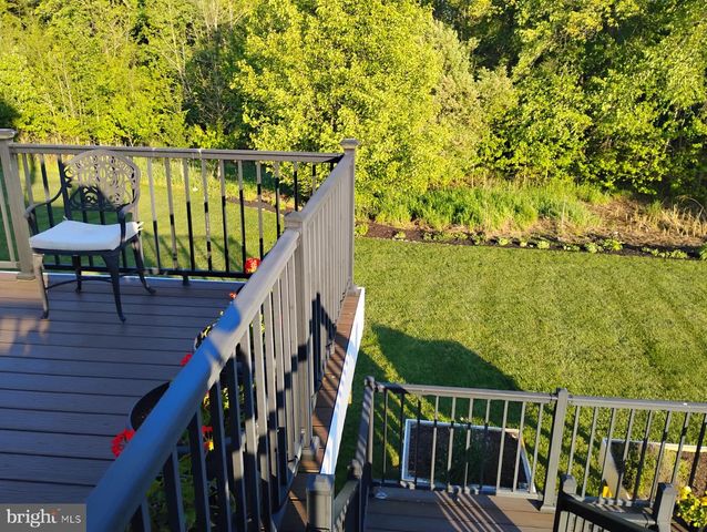 214 MARVIN LN, Mullica Hill, NJ 08062