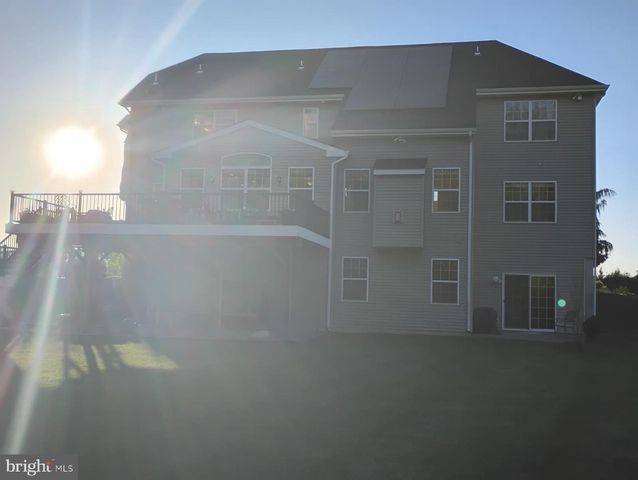 214 MARVIN LN, Mullica Hill, NJ 08062