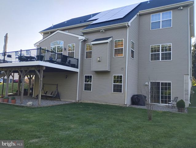 214 MARVIN LN, Mullica Hill, NJ 08062