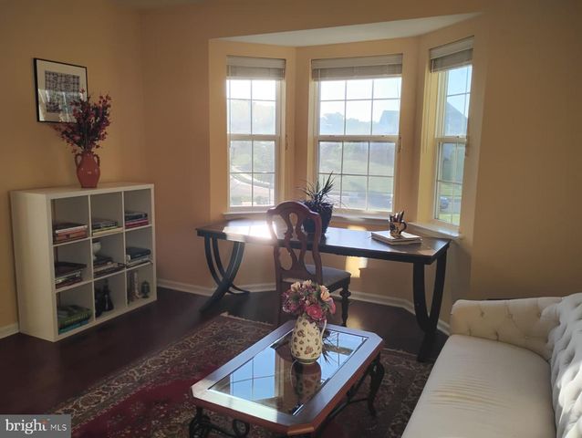 214 MARVIN LN, Mullica Hill, NJ 08062