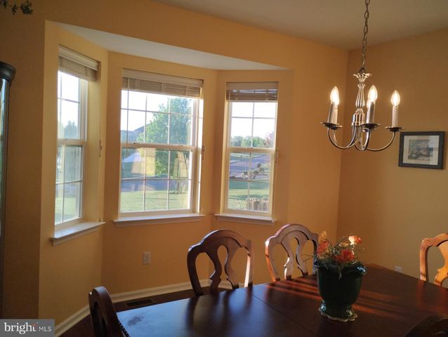 214 MARVIN LN, Mullica Hill, NJ 08062