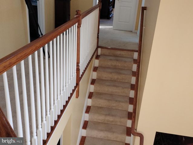 214 MARVIN LN, Mullica Hill, NJ 08062