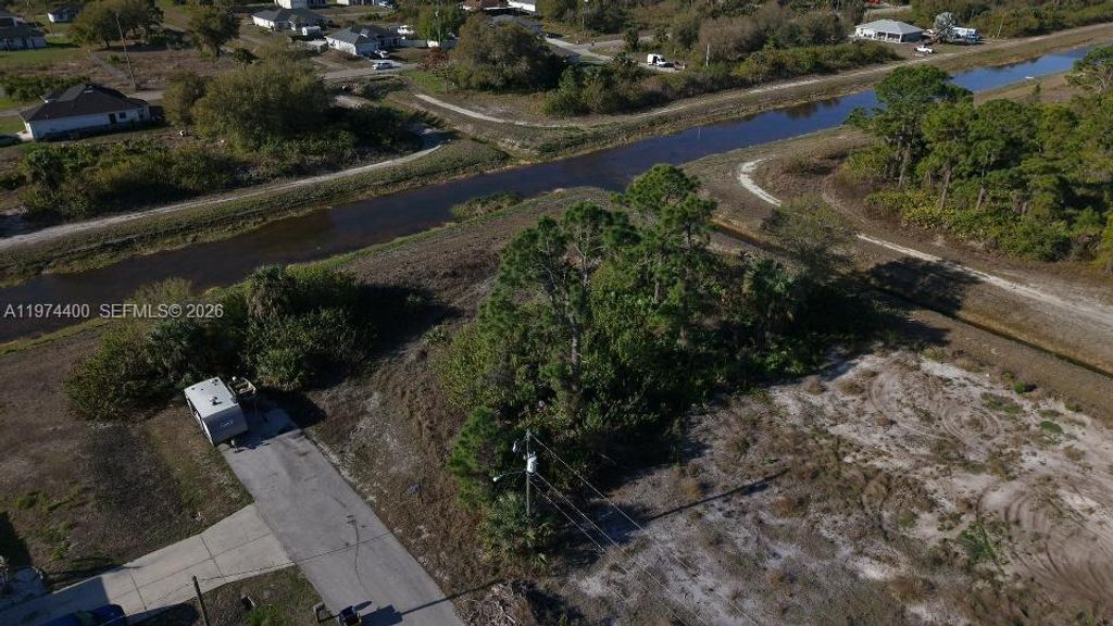 6001 N Laura, Lehigh Acres, FL 33971