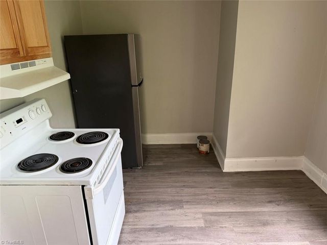 4224 Ogburn Avenue, Winston-salem, NC 27105