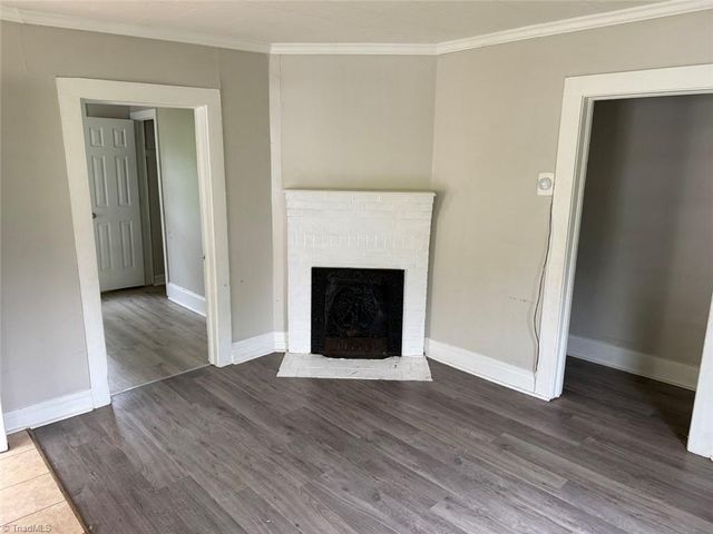 4224 Ogburn Avenue, Winston-salem, NC 27105