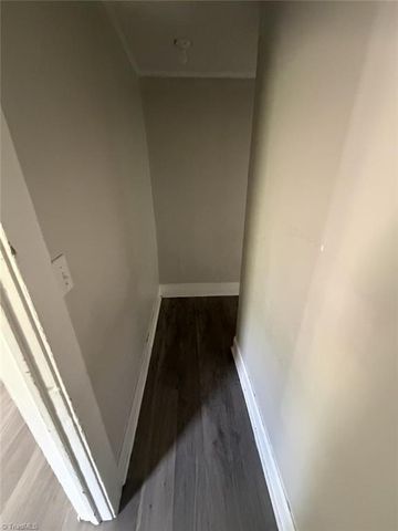 4224 Ogburn Avenue, Winston-salem, NC 27105