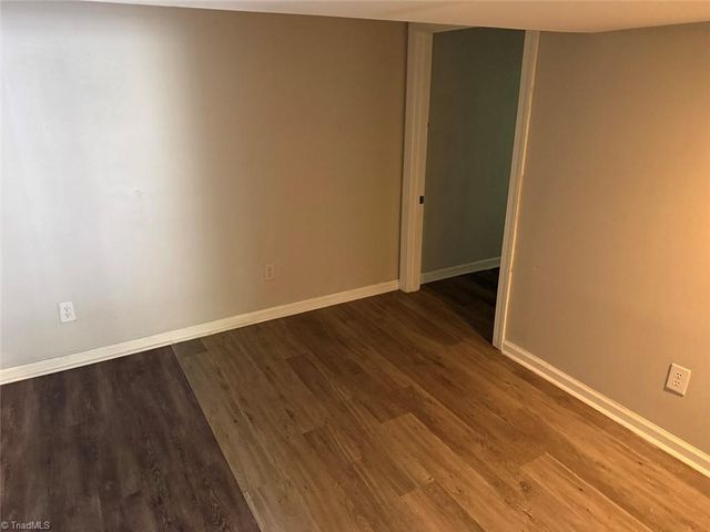 4224 Ogburn Avenue, Winston-salem, NC 27105