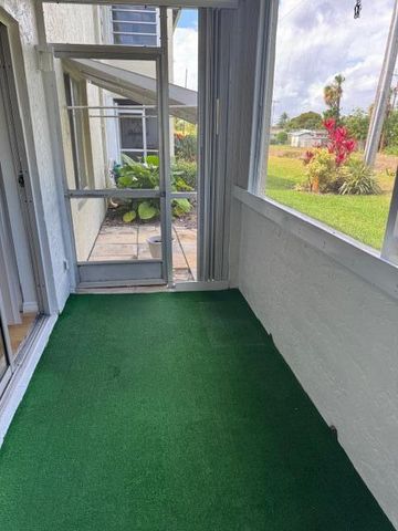 2601 Boundbrook Boulevard 104, West Palm Beach, FL 33406