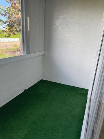 2601 Boundbrook Boulevard 104, West Palm Beach, FL 33406