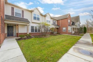 29030 S Cullen Drive, Romulus, MI 48174