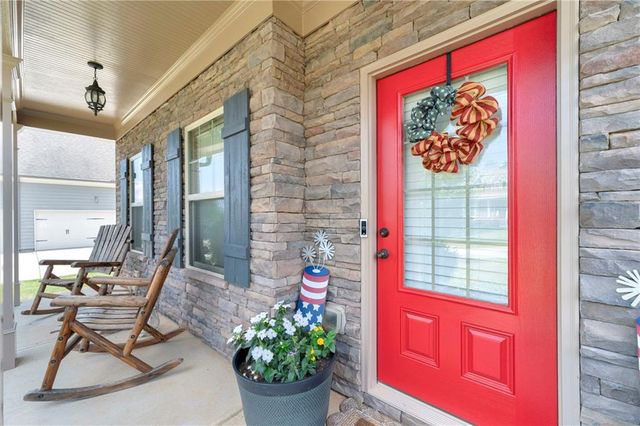 6490 Providence Lake Drive, Gainesville, GA 30506