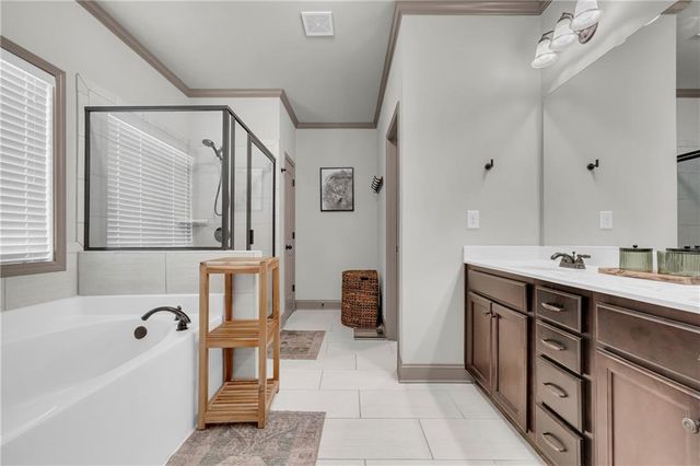 6490 Providence Lake Drive, Gainesville, GA 30506