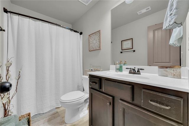 6490 Providence Lake Drive, Gainesville, GA 30506