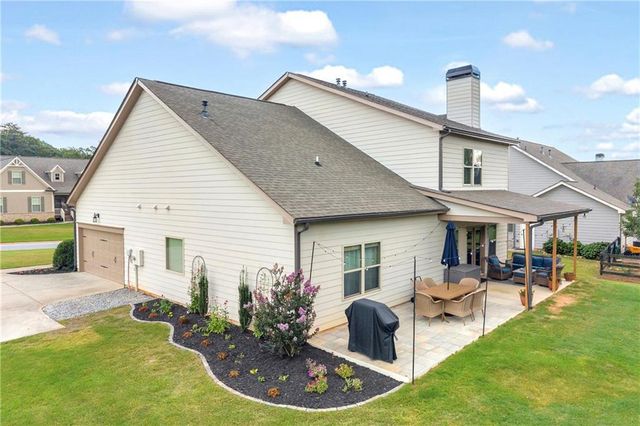 6490 Providence Lake Drive, Gainesville, GA 30506