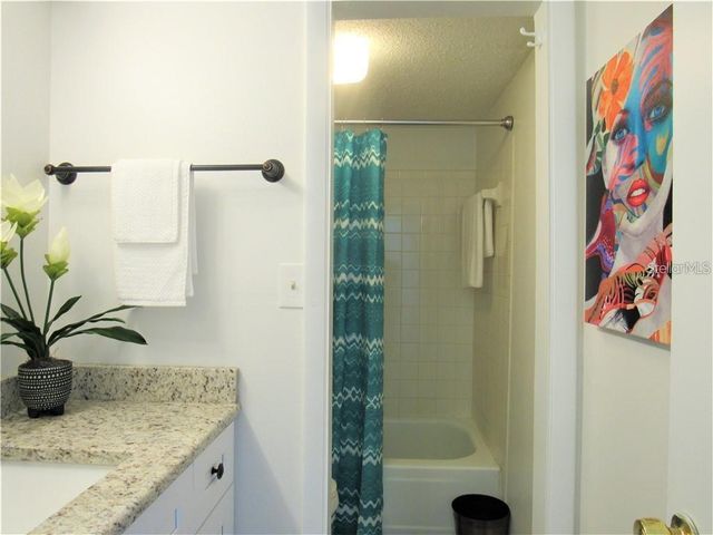 7526 NEEDLE LEAF PLACE 29, Tampa, FL 33617