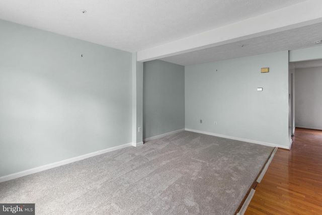 2033 S ANVIL LN, Temple Hills, MD 20748