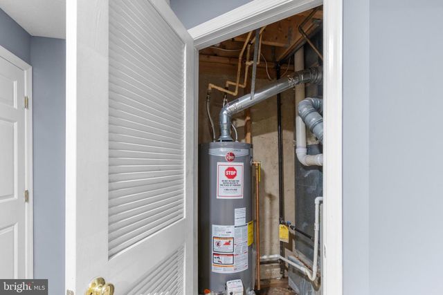 2033 S ANVIL LN, Temple Hills, MD 20748