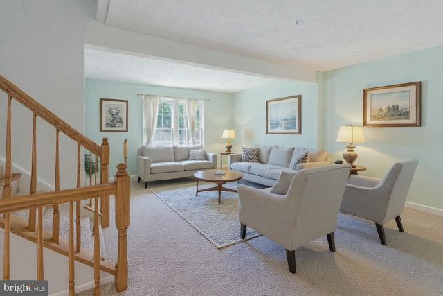 2033 S ANVIL LN, Temple Hills, MD 20748