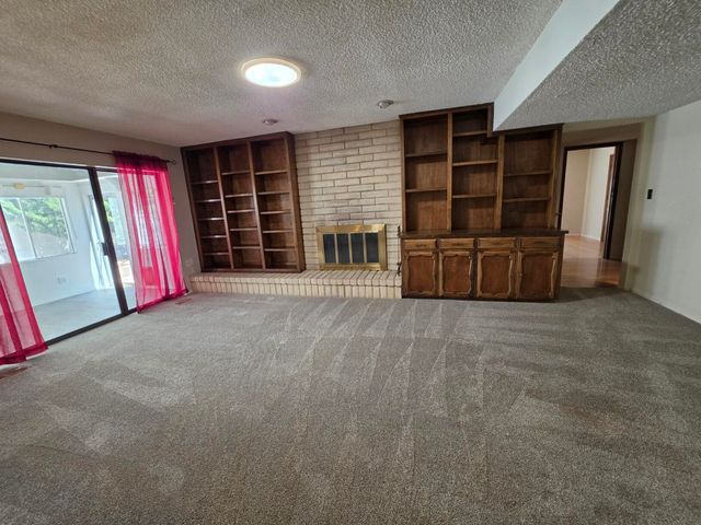 8800 Natalie Avenue NE, Albuquerque, NM 87111