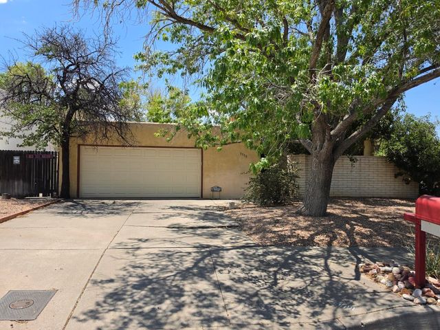 8800 Natalie Avenue NE, Albuquerque, NM 87111