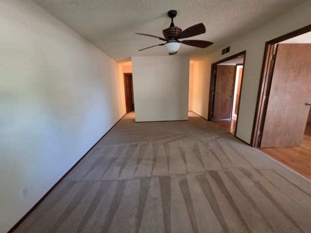 8800 Natalie Avenue NE, Albuquerque, NM 87111