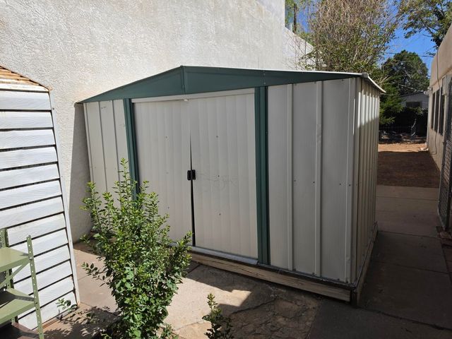 8800 Natalie Avenue NE, Albuquerque, NM 87111