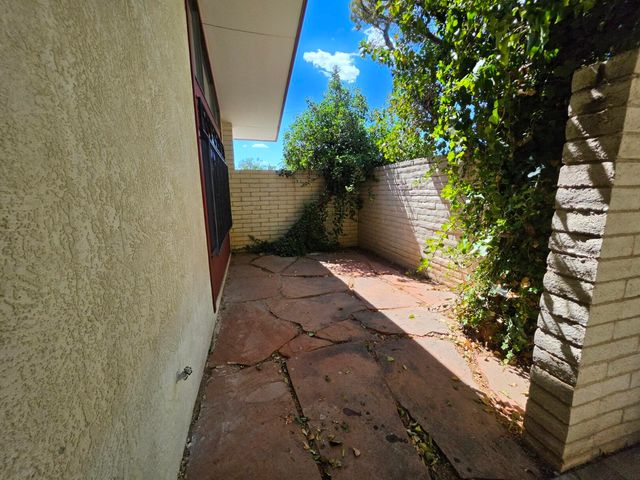 8800 Natalie Avenue NE, Albuquerque, NM 87111