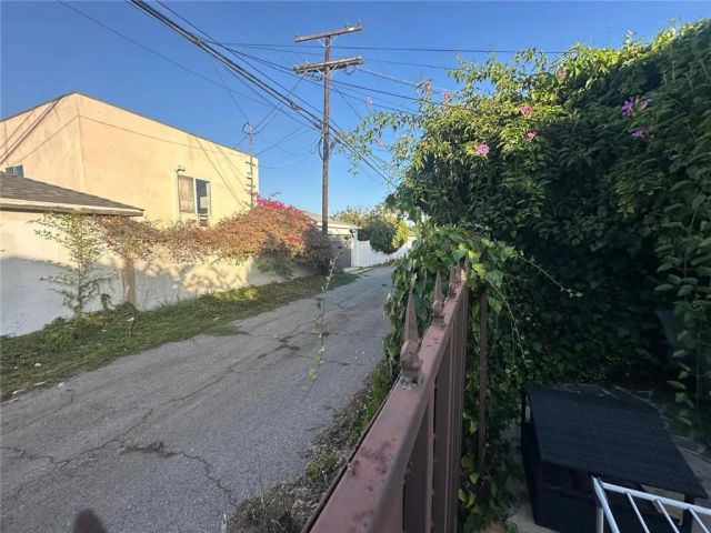4152 Alla, Los Angeles, CA 90066