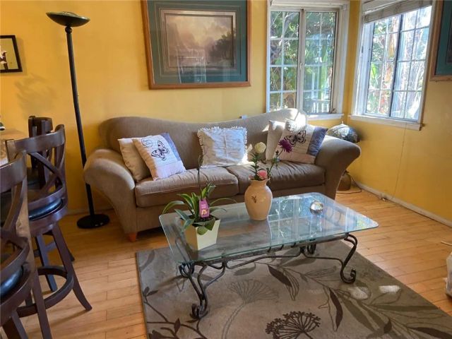 4152 Alla, Los Angeles, CA 90066