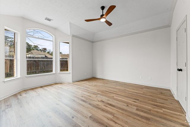 21823 Hannover Village Drive, Spring, TX 77388